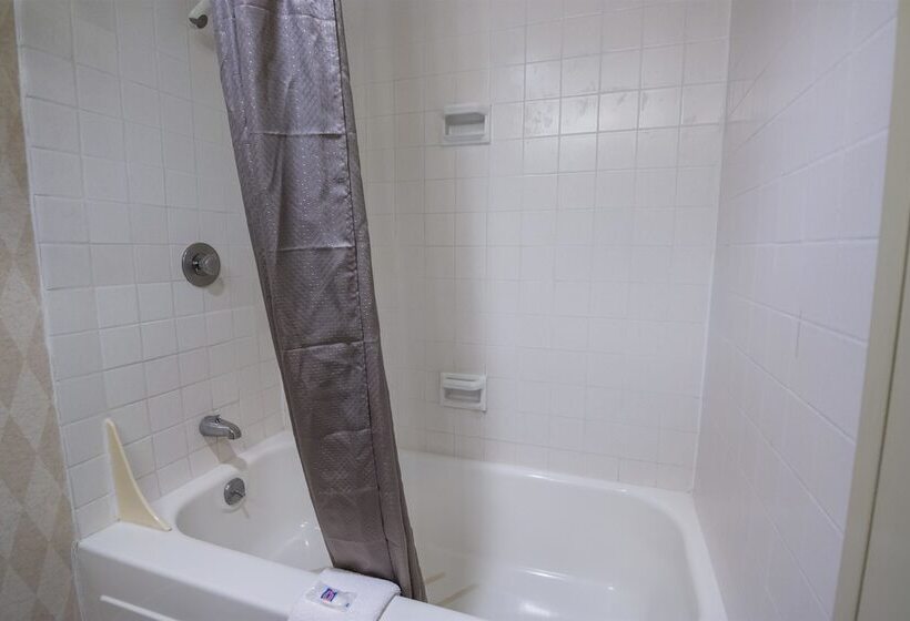 Номер Deluxe, Motel 6 oriskany, Ny