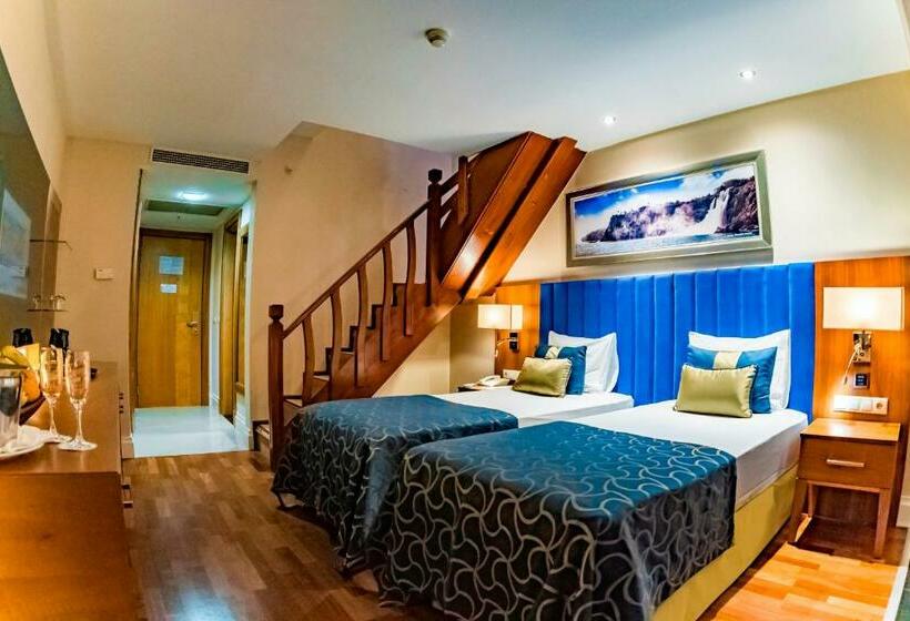 Номер Дюплекс, Liberty Hotels Lara