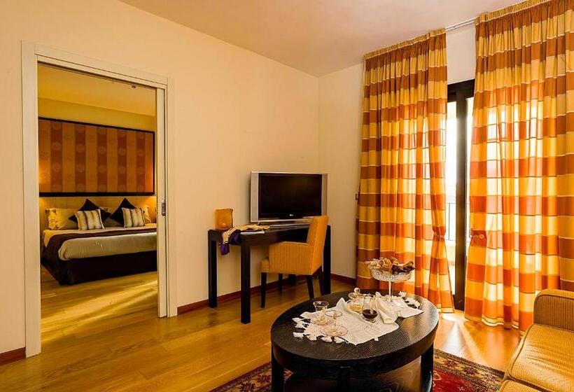 Люкс, Mahara Hotel & Wellness
