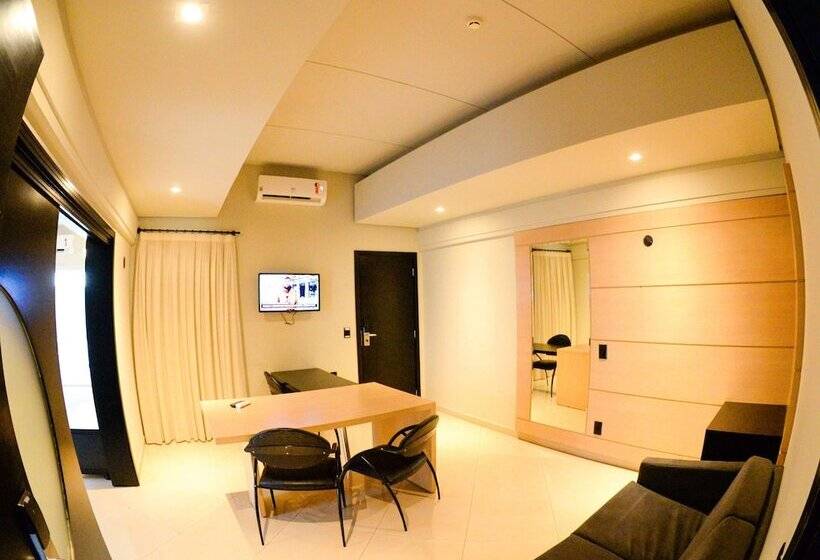 Полулюкс, Ibis Styles Rio Preto Monte Libano