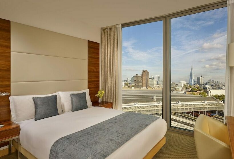 Студио Executive, Park Plaza County Hall London