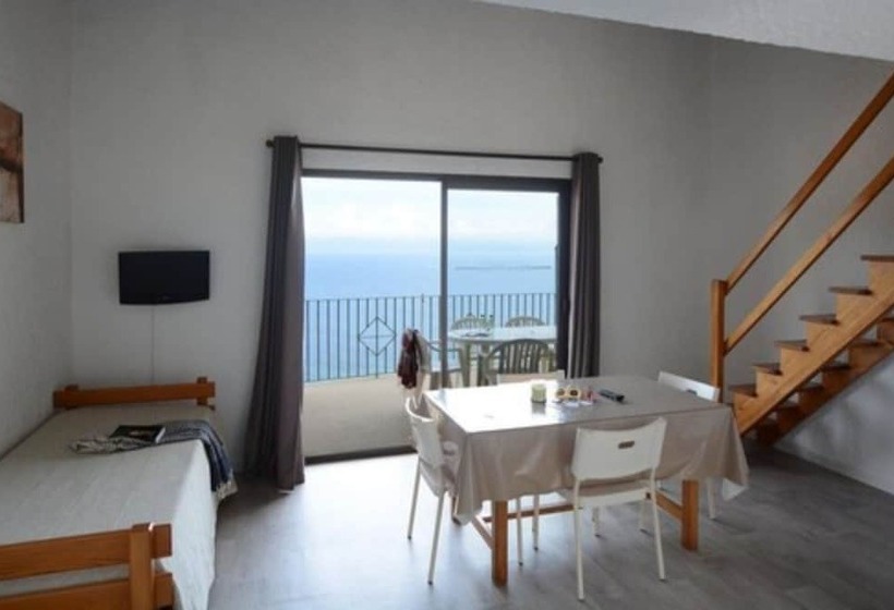 Апартаменты 2 Спальни Вид на Море, Residence Roc E Mare Cargèse