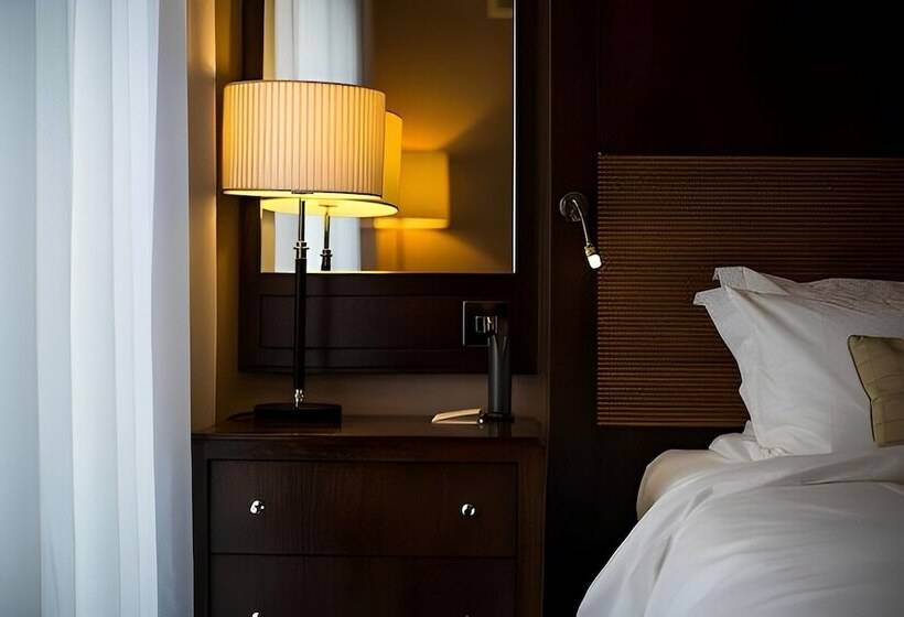 Номер Deluxe, The Club Hotel & Spa Jersey