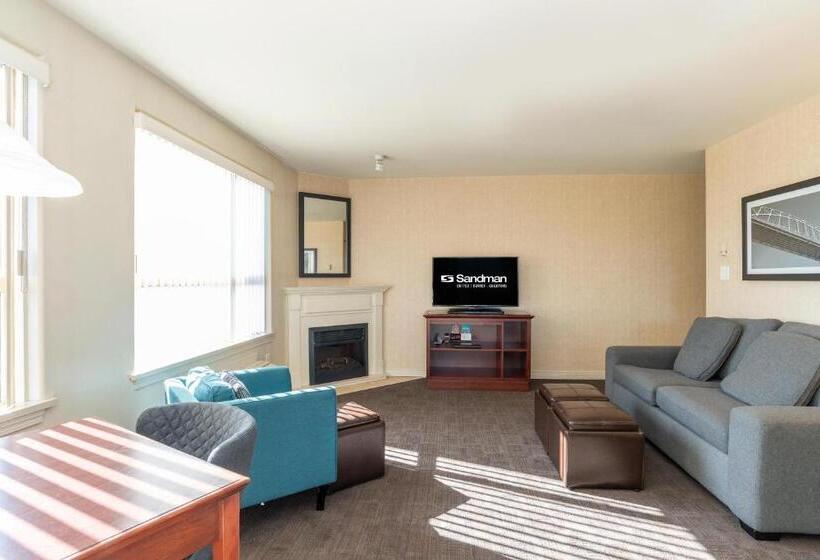 キングサイズベッドのスイートルーム, Sandman Suites Surrey  Guildford