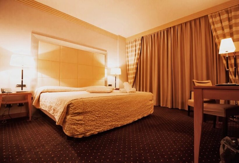 חדר קלאסי לשלושה, Papillo Hotels & Resorts Roma