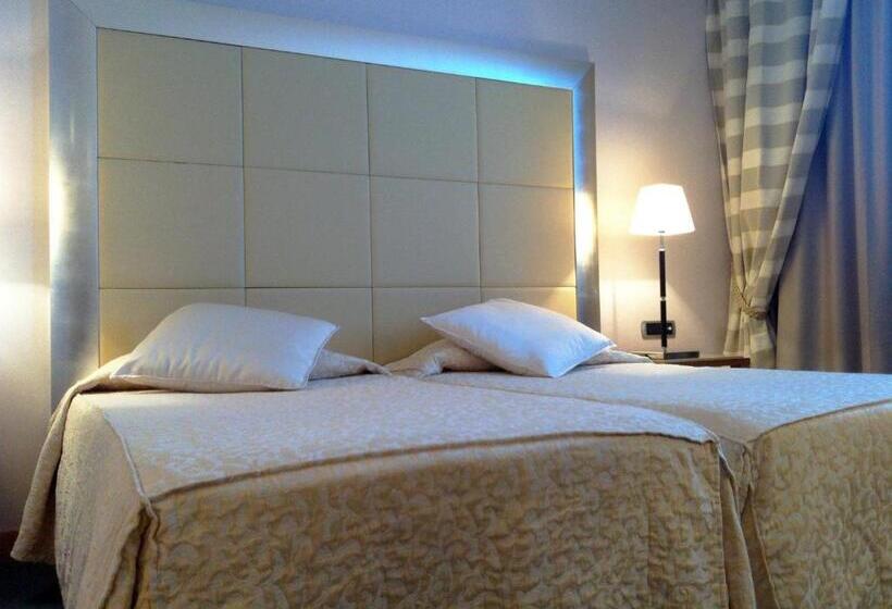 חדר קלאסי לשלושה, Papillo Hotels & Resorts Roma