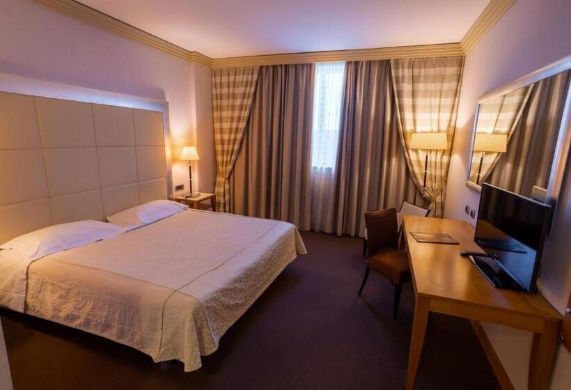 חדר קלאסי לשלושה, Papillo Hotels & Resorts Roma