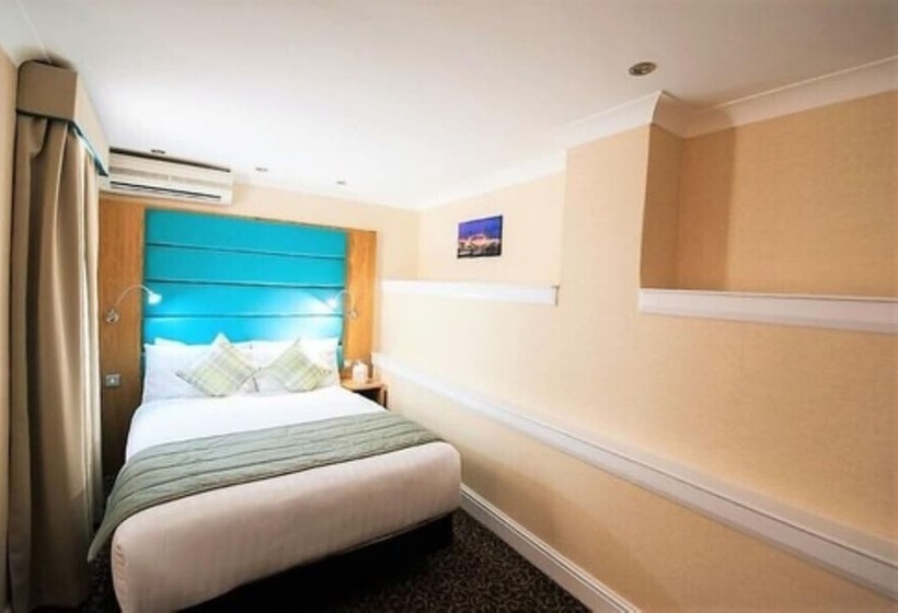 Четырехместный Номер Стандарт, Astors Belgravia
