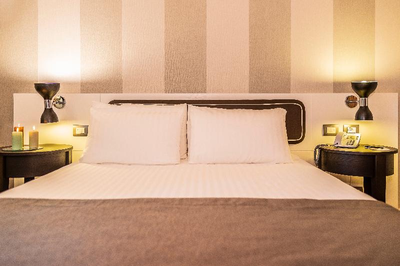 Номер Стандарт, Astors Belgravia