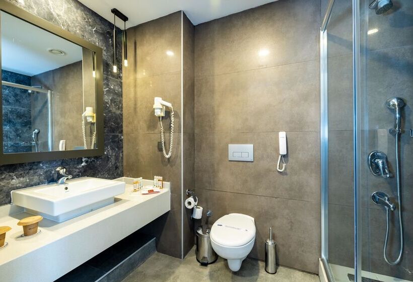 اتاق استاندارد با چشم‌انداز دریا, Crystal Centro Resort  Ultimate All Inclusive