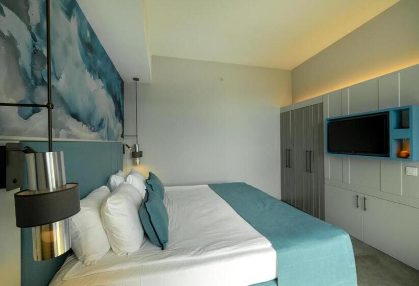 اتاق خانوادگی, Crystal Centro Resort  Ultimate All Inclusive