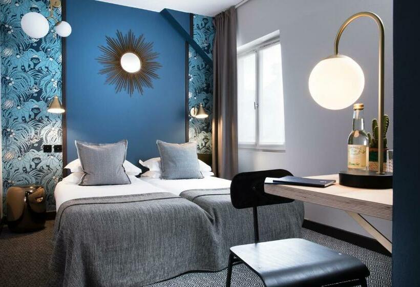اتاق استاندارد سه نفره, Paris La Fayette
