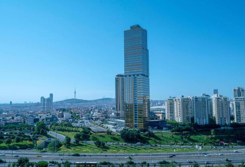 キングサイズベッド、シティビューデラックスルーム, Istanbul Marriott Hotel Asia
