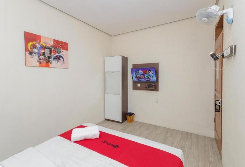 Номер Стандарт, Reddoorz At Wr Supratman Batu