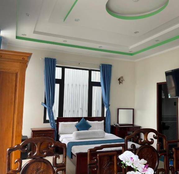 اتاق لوکس خانوادگی, Anh Tuấn Hotel & Coffee   Pleiku, Gia Lai