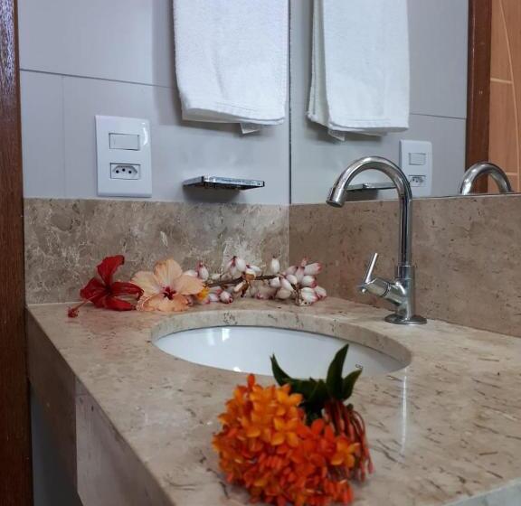 Трехместный Номер Стандарт с Балконом, Pousada E Casas João E Ana