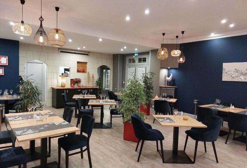 Номер Стандарт, Logis Loire Hotel   Les Cocottes Restaurant