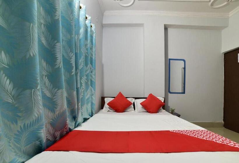 Трехместный Номер Классика, Oyo 76227 R P Grand