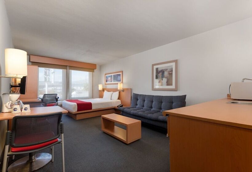 סוויטה, City Express By Marriott Tepotzotlán