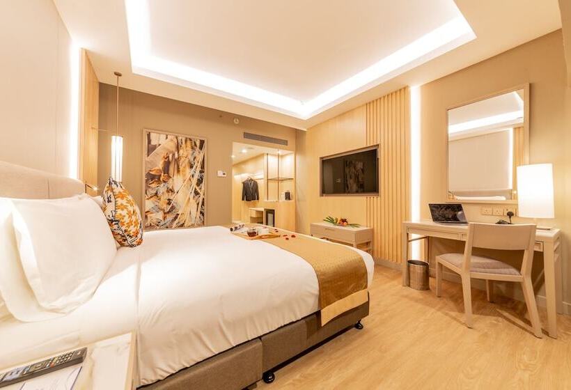 اتاق لوکس, Glenmarie Hotel & Golf Resort