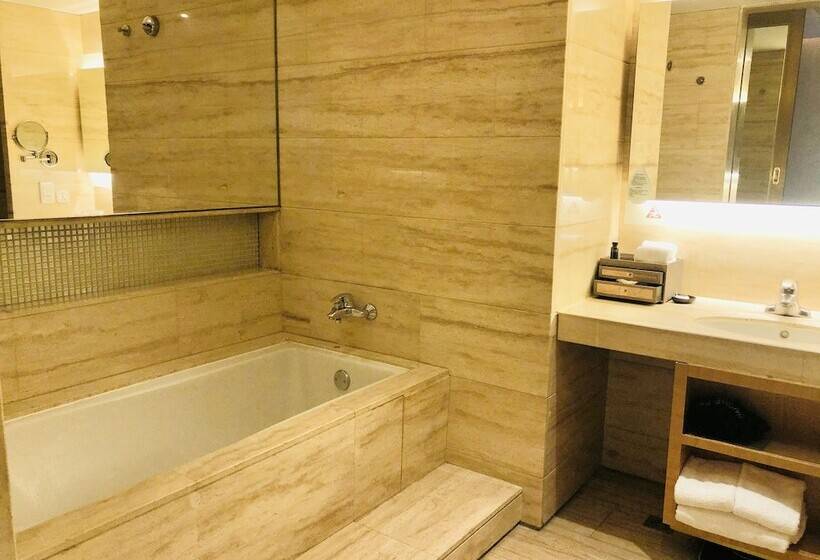 Номер Superior, Marco Polo Parkside, Beijing