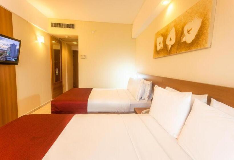 Quarto Deluxe Vista Mar, Praiamar Express