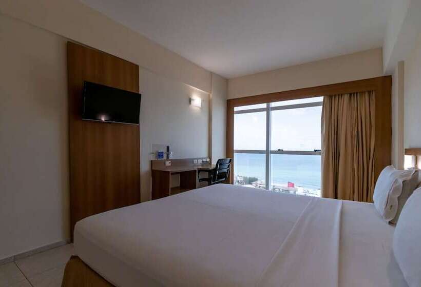Quarto Superior Vista Mar, Praiamar Express