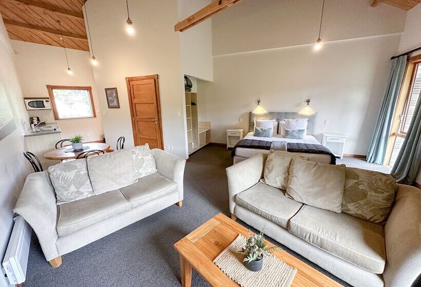 Студия Стандарт Двуспальная Кровать, Silverstream Retreat