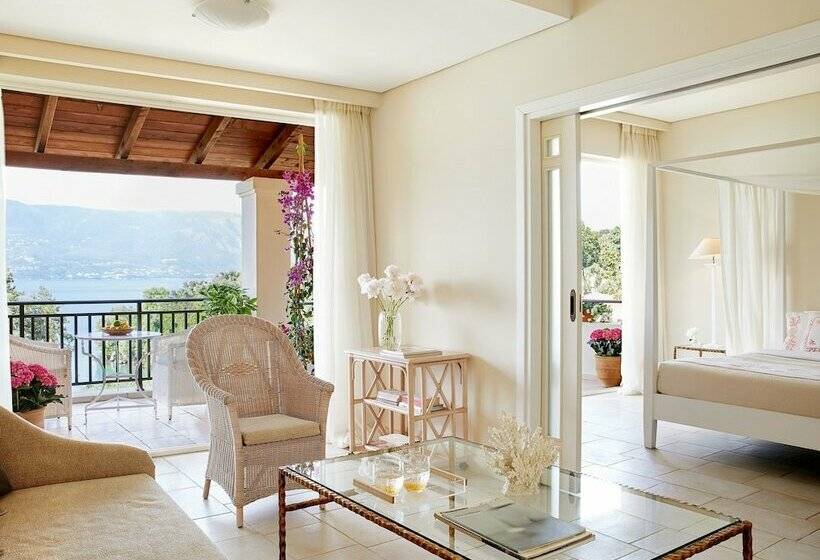 Бунгало Deluxe, Grecotel Eva Palace, Beach Luxury Resort