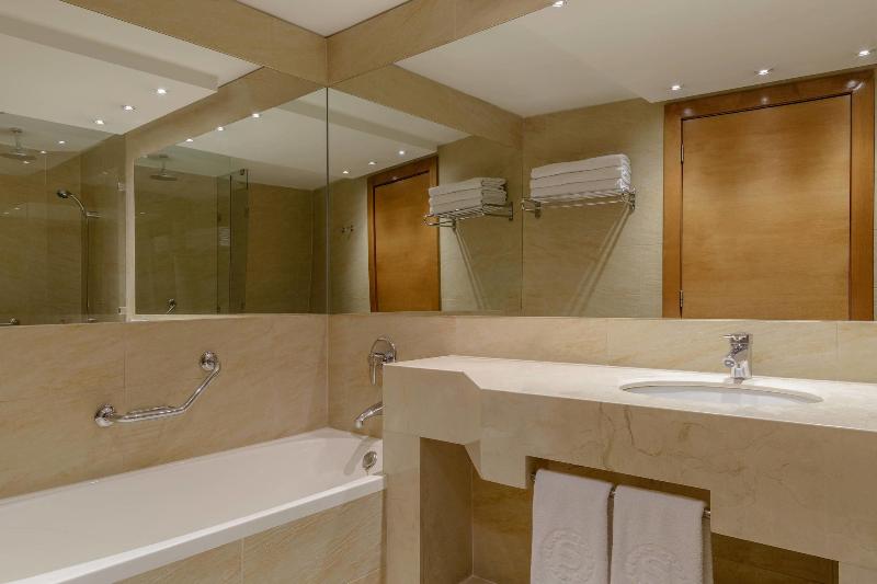 اتاق کلاسیک با چشم‌انداز دریا, Sheraton Miramar Hotel & Convention Center