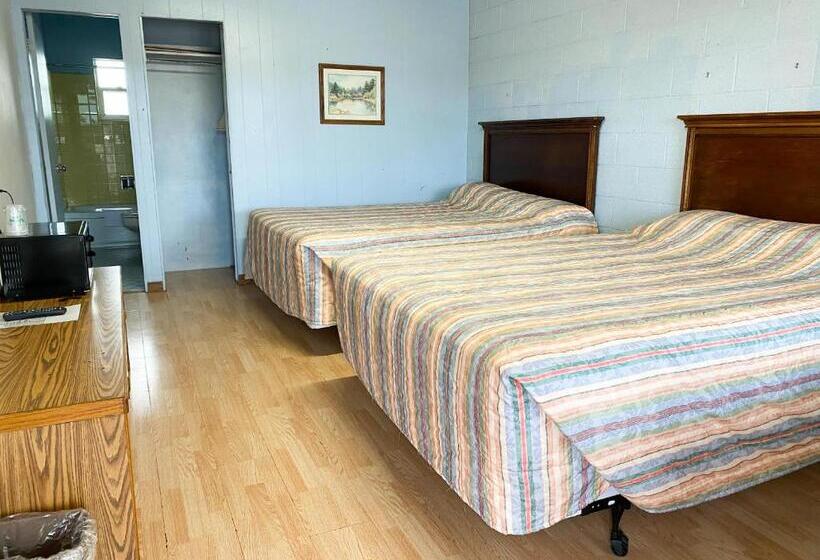 Номер Economy, Guest Ranch Motel