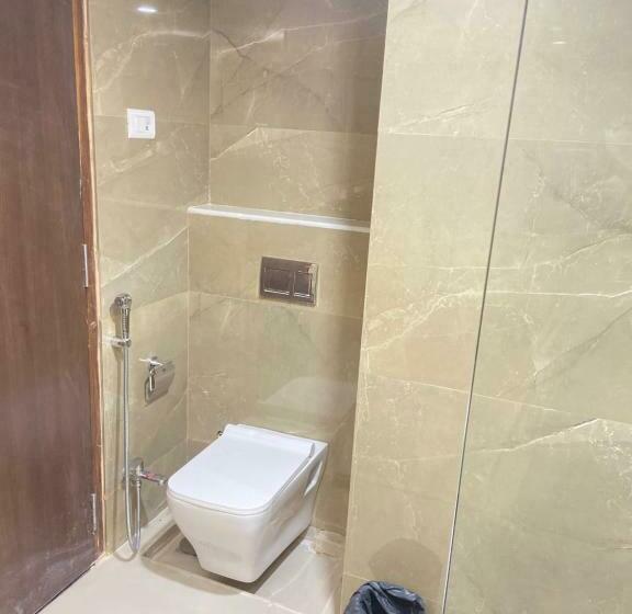 Номер Стандарт, High Rise Regency, Burhanpur