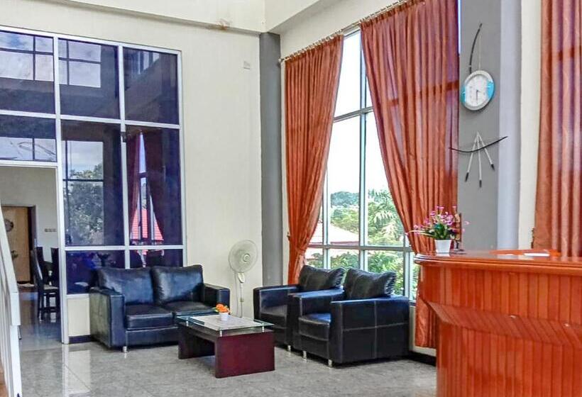 Номер Superior, Reddoorz Near Reremi Pemancar Manokwari