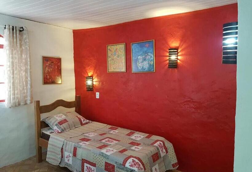 اتاق استاندارد سه نفره, Espaço João Mineiro