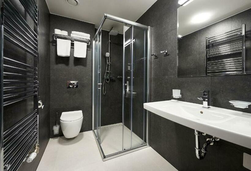 豪华房间, Wellness Hotel Queens