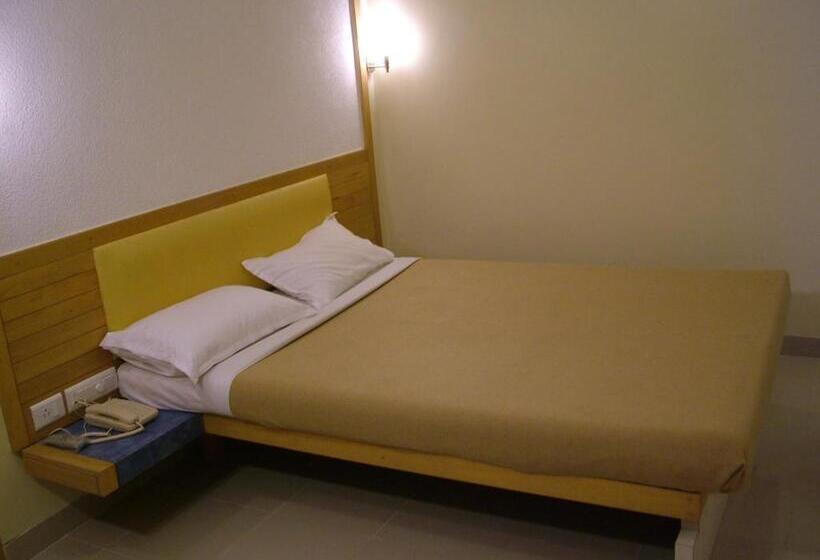 Номер Deluxe, City Park, Solapur