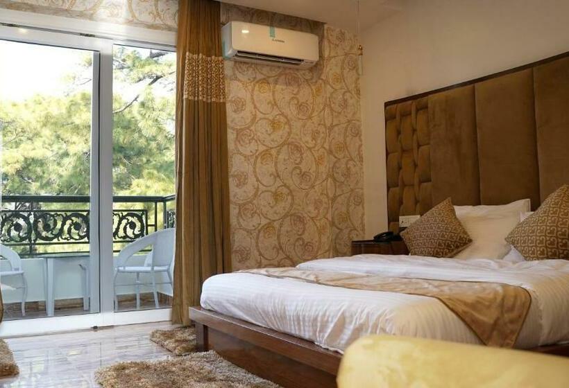 اتاق لوکس, Sahebs Castle Mcleodganj