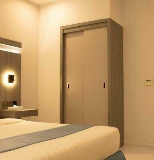 Номер Стандарт, Manazeli Jeddah