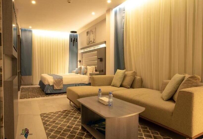 Полулюкс, Manazeli Jeddah