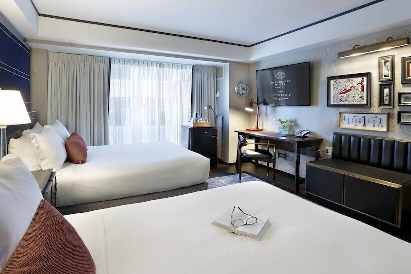 Номер Superior, The Liberty, A Luxury Collection Hotel, Boston