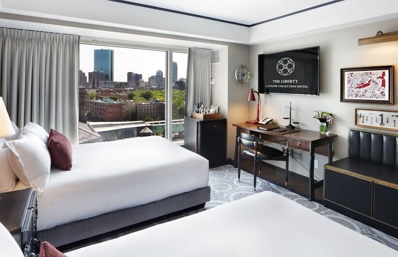 Номер Deluxe Вид на Город, The Liberty, A Luxury Collection Hotel, Boston