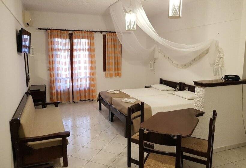استودیوی استاندارد, Anema By The Sea Guesthouse
