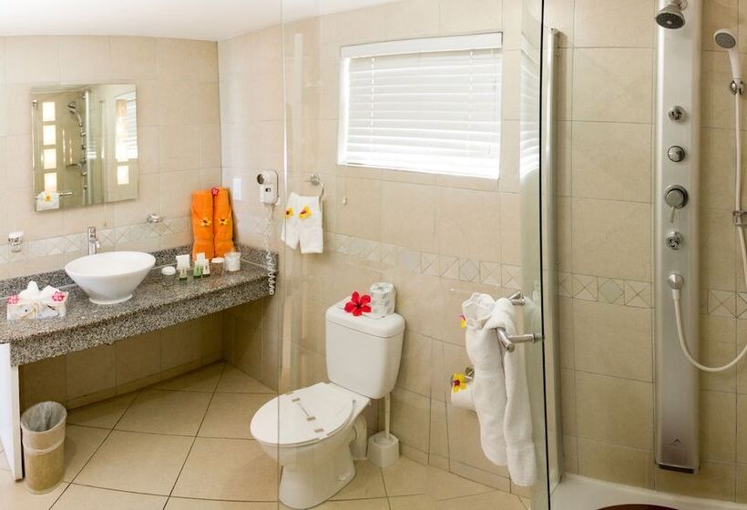 Deluxe Værelse, Bay Gardens Beach Resort & Spa
