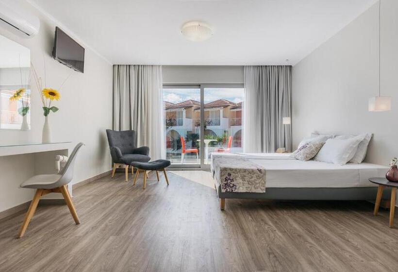 Люкс с Террасой, Sunrise Zante  Adults Only