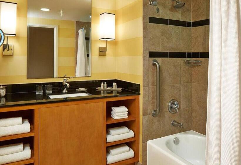 Люкс с Балконом, World Golf Village Renaissance St. Augustine Resort