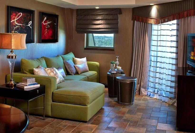 Президентский Люкс, World Golf Village Renaissance St. Augustine Resort