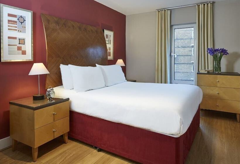 Апартаменты 2 Спальни, Marlin Apartments  London Bridge Empire Square