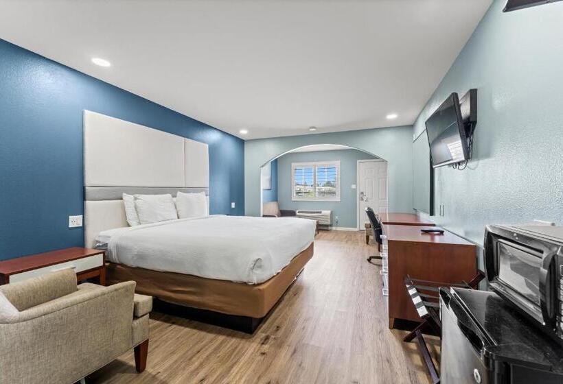 Номер Комфорт, Executive Inn & Suites Magnolia