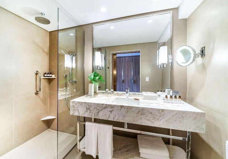 스탠다드 룸 킹사이즈 침대, Fairmont Rio De Janeiro Copacabana