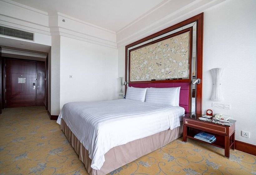 Номер Deluxe, Shangri La Guangzhou 3 Minutes By Walking To Canton Fair Complex